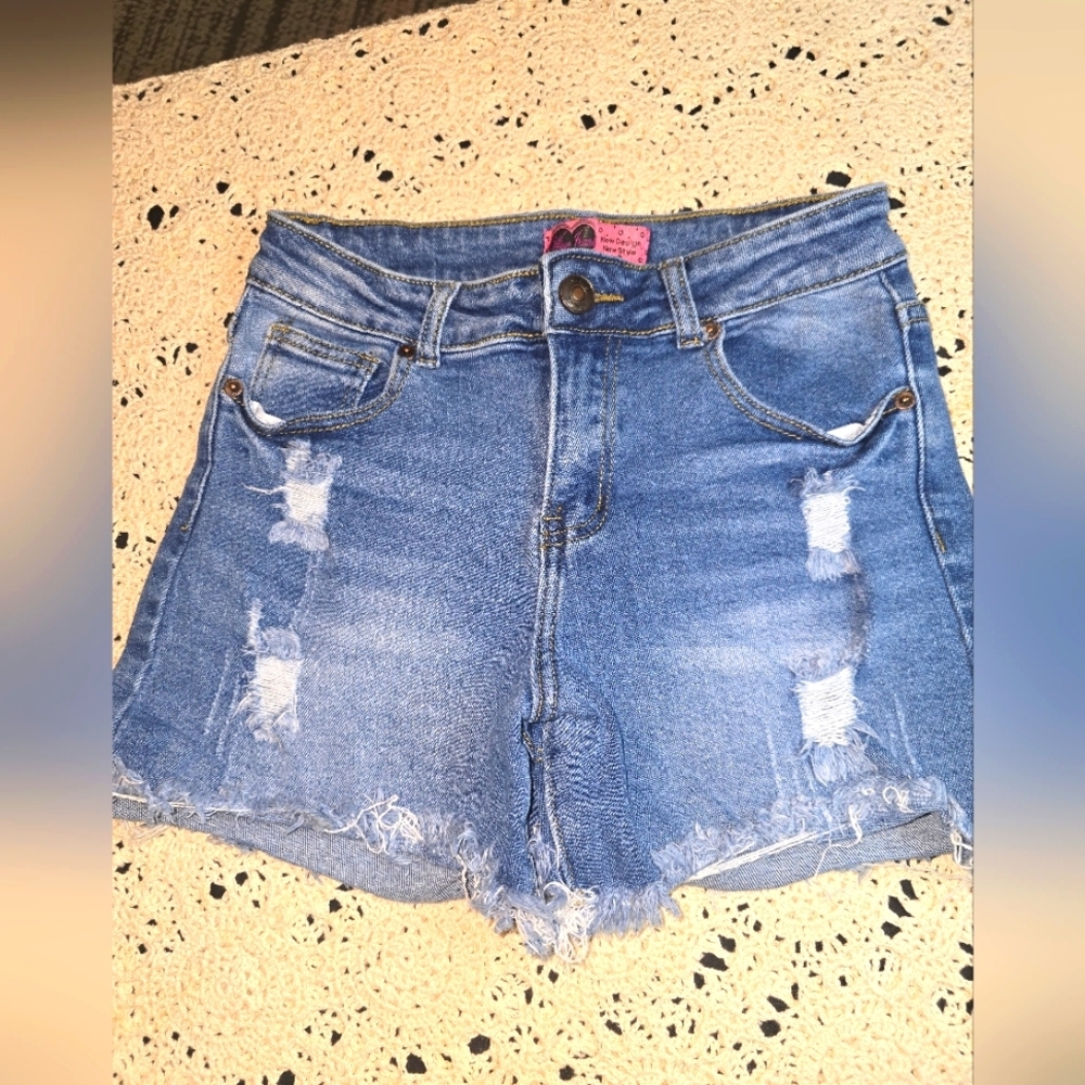 Wave Jeans, Womens 7/8, Cutoff Jean Shorts, Denim Shorts